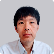 上田 真臣 氏